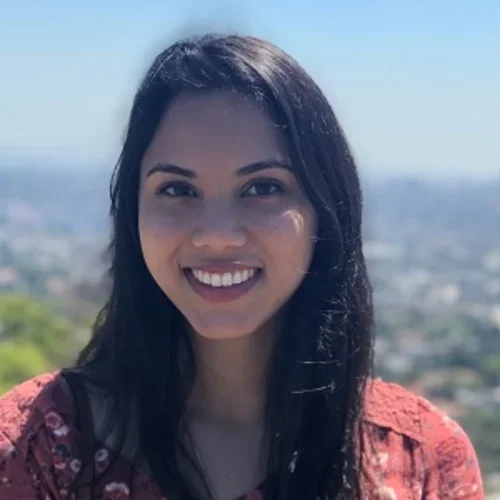 Headshot of Shreya Narin